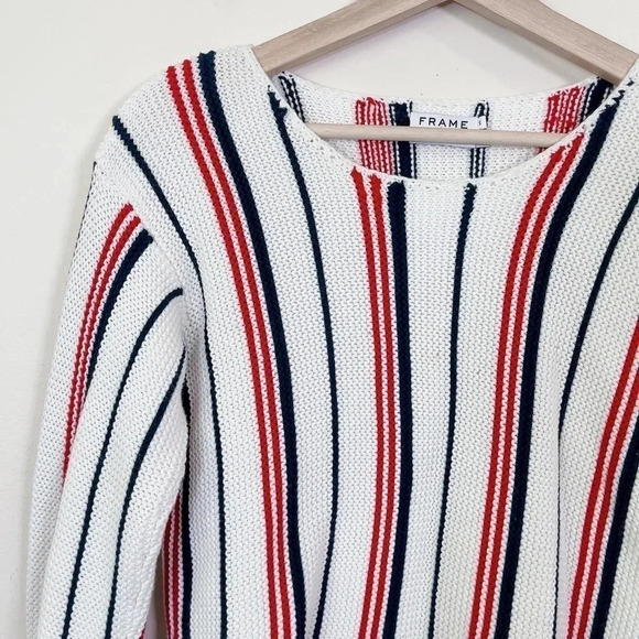 Frame Cropped  Crew Neck Sweater - Picture 7 of 14